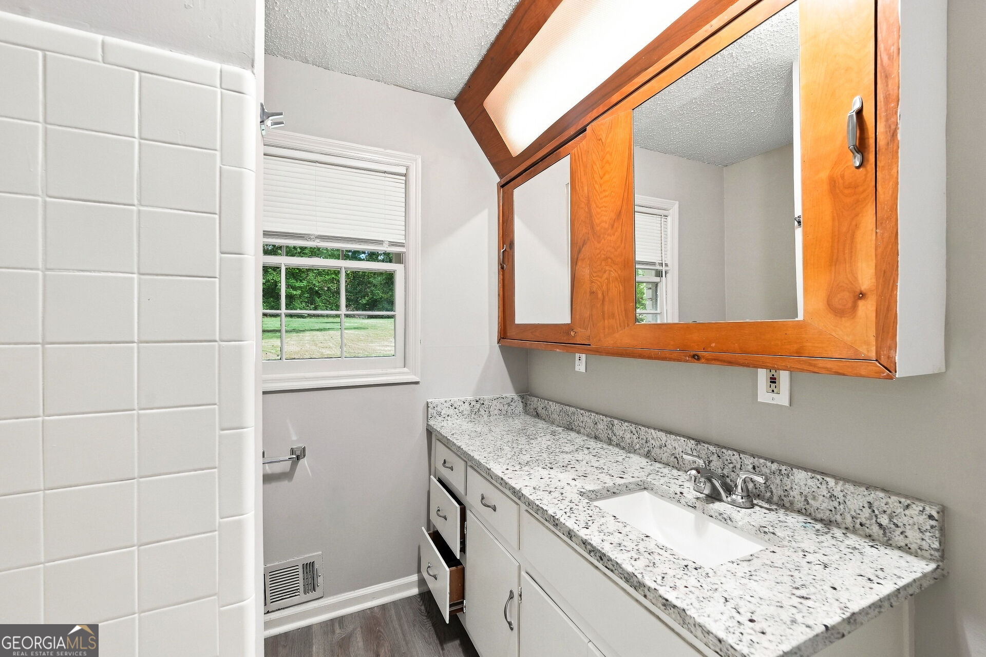 6635 Biscayne Way Property Photo 16