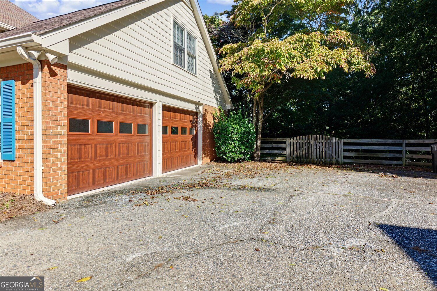 2554 Tanager Court Ne Property Photo 2
