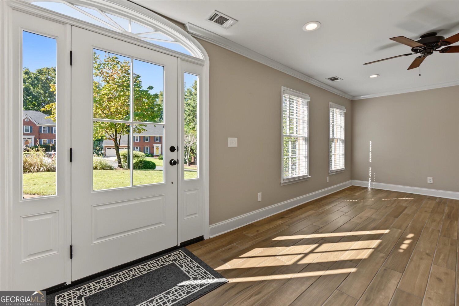 2554 Tanager Court Ne Property Photo 5