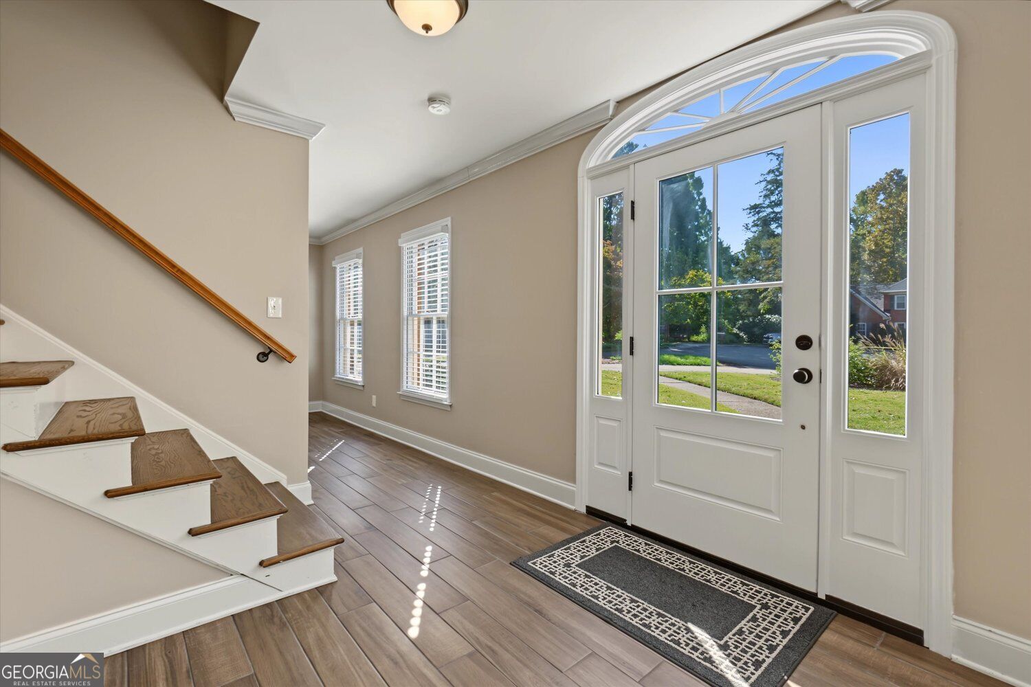 2554 Tanager Court Ne Property Photo 7