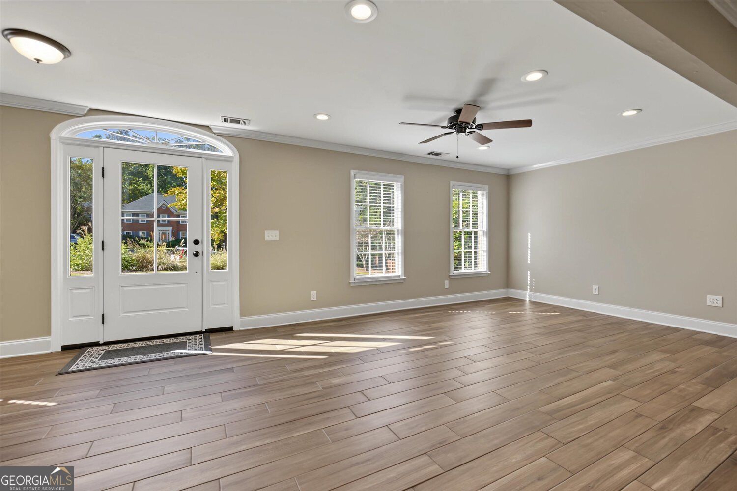 2554 Tanager Court Ne Property Photo 10