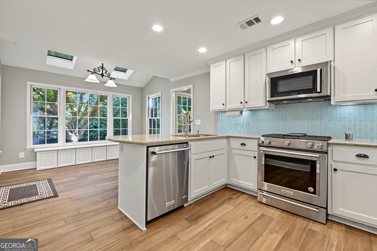 2554 Tanager Court Ne Property Photo 20