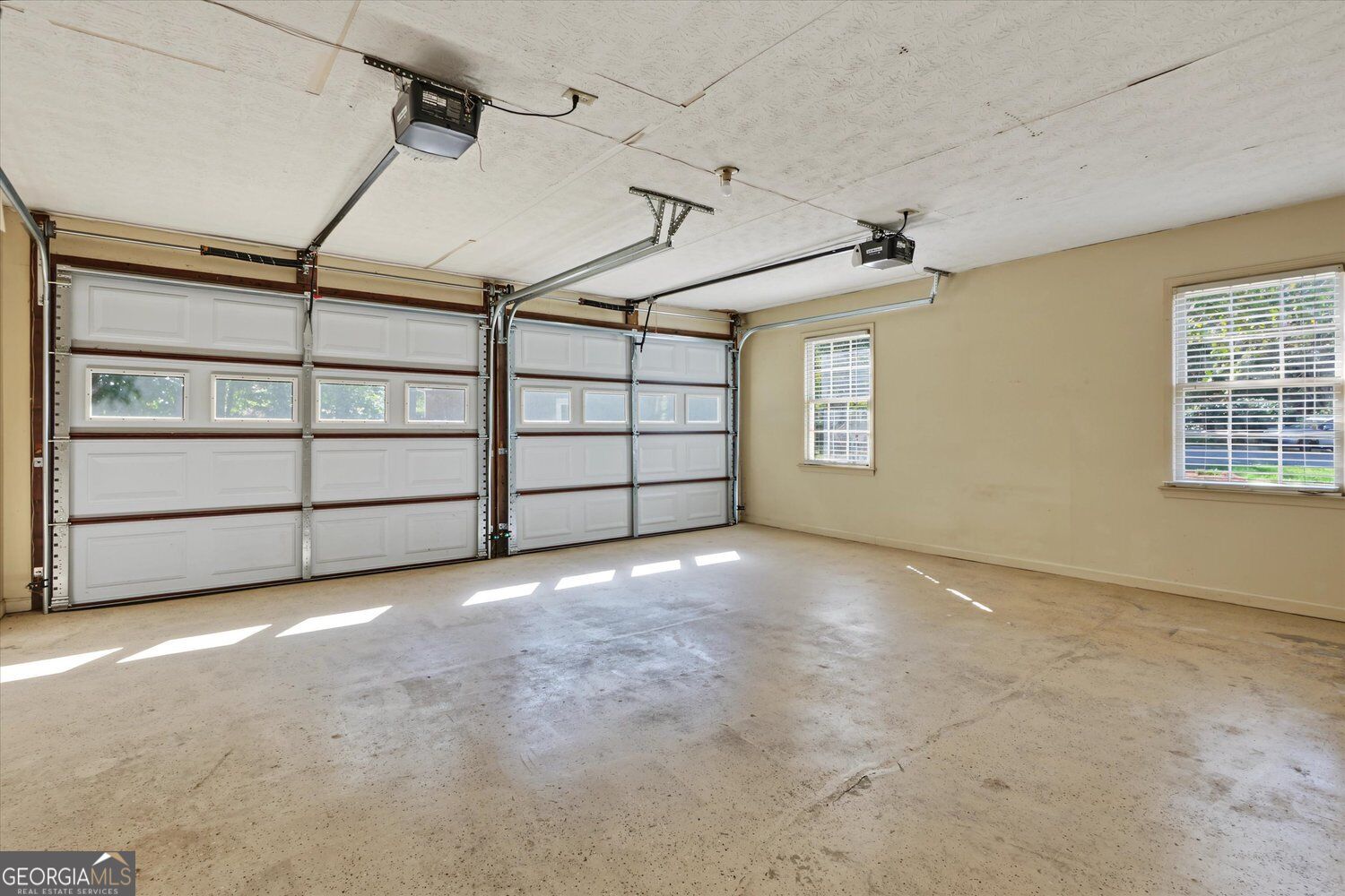 2554 Tanager Court Ne Property Photo 35