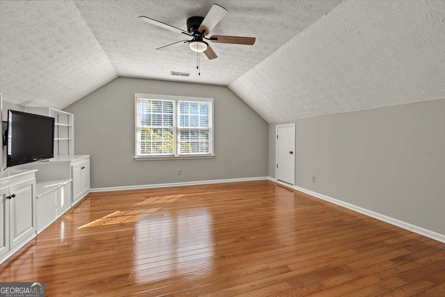 2554 Tanager Court Ne Property Photo 49