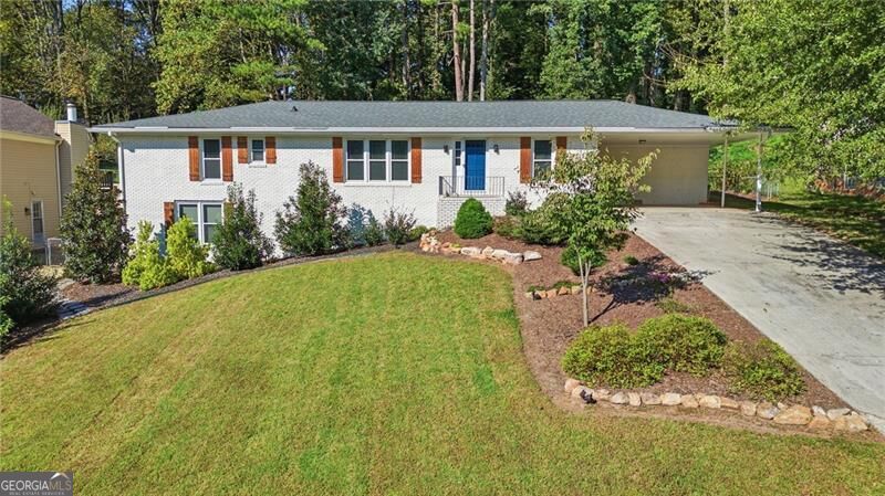 1701 Smithwood Drive Property Photo 1