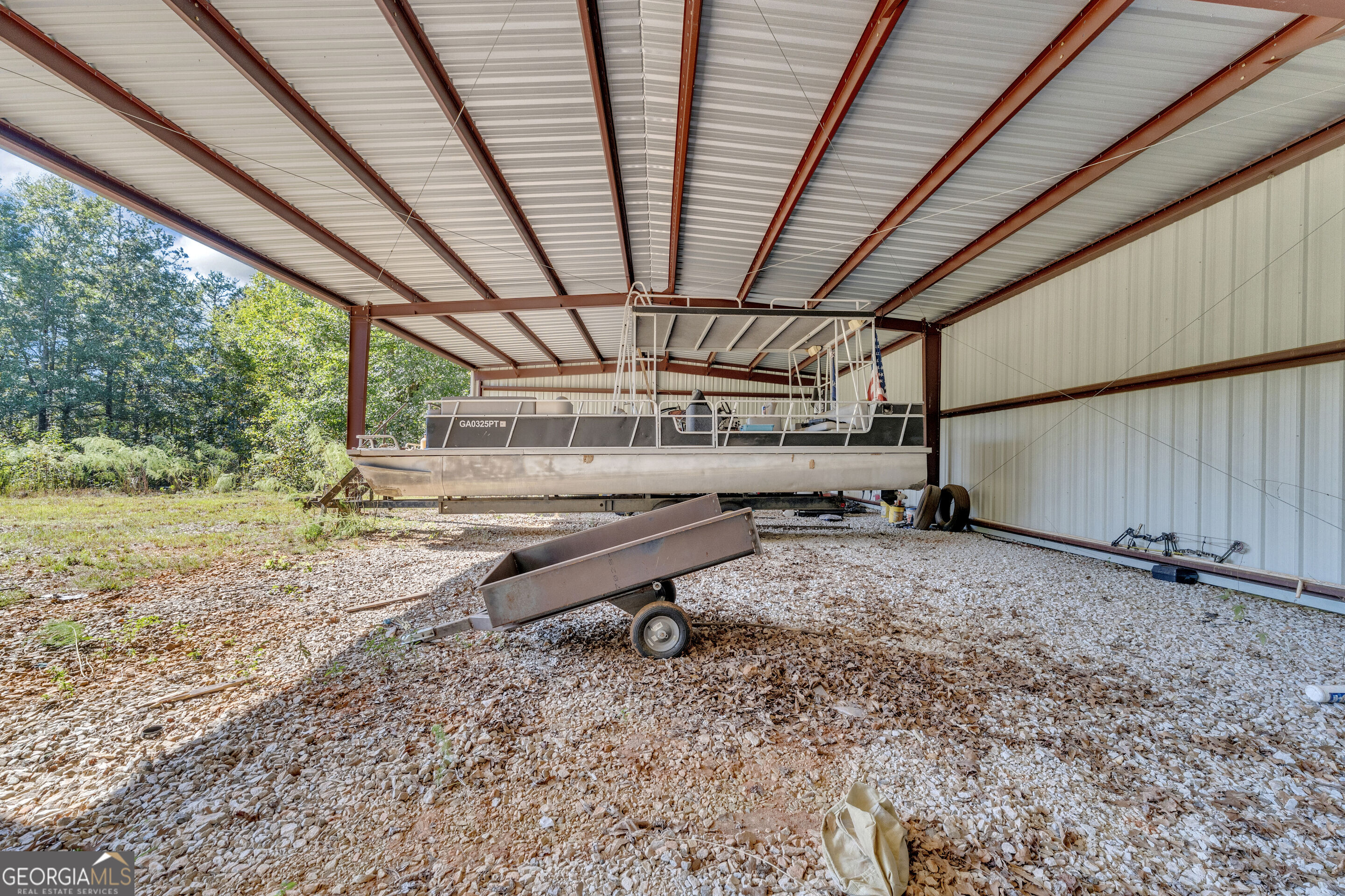324 N Martin Drive Property Photo 35