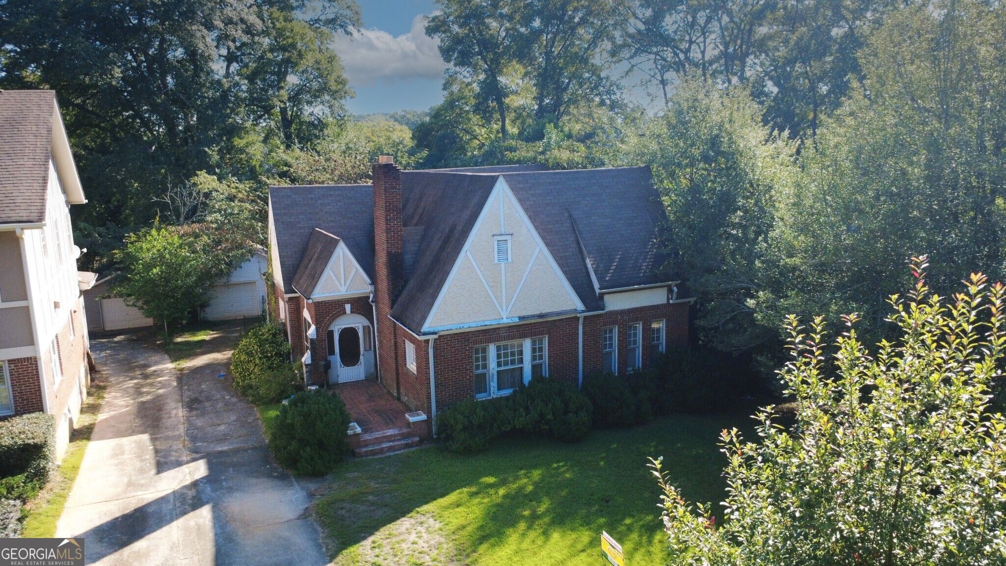 12 Fairfield Drive Property Photo 4