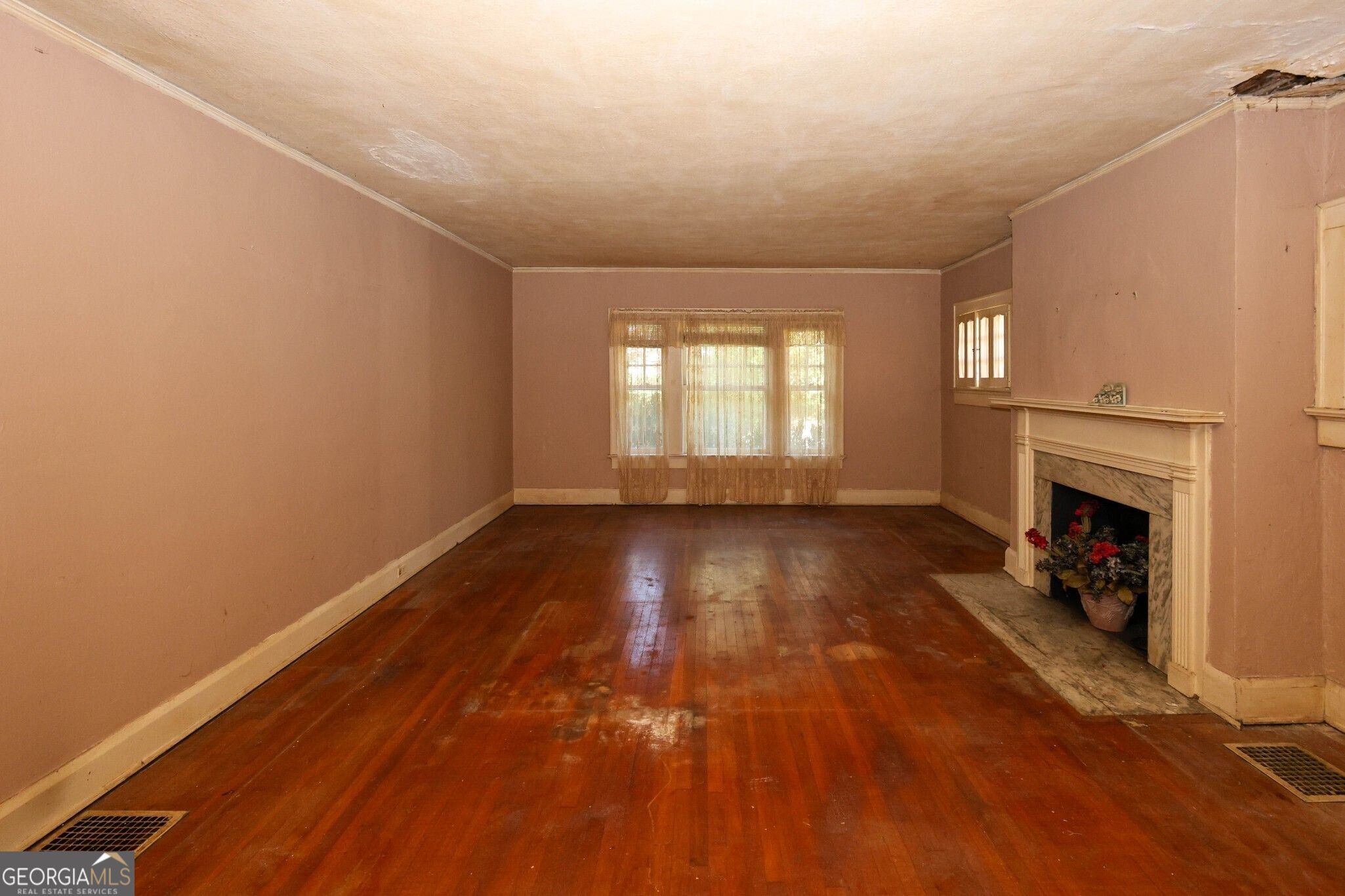 12 Fairfield Drive Property Photo 15