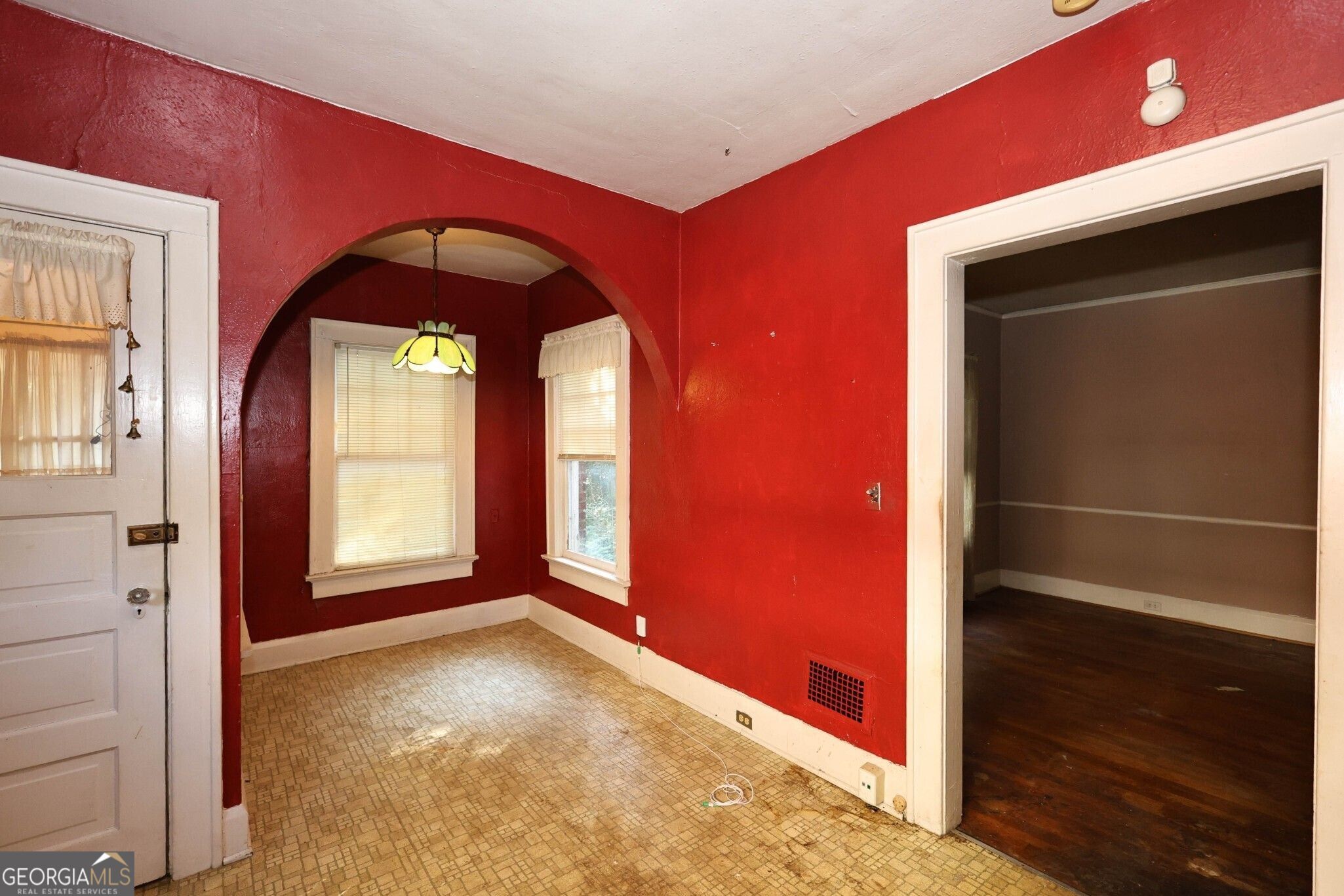 12 Fairfield Drive Property Photo 28