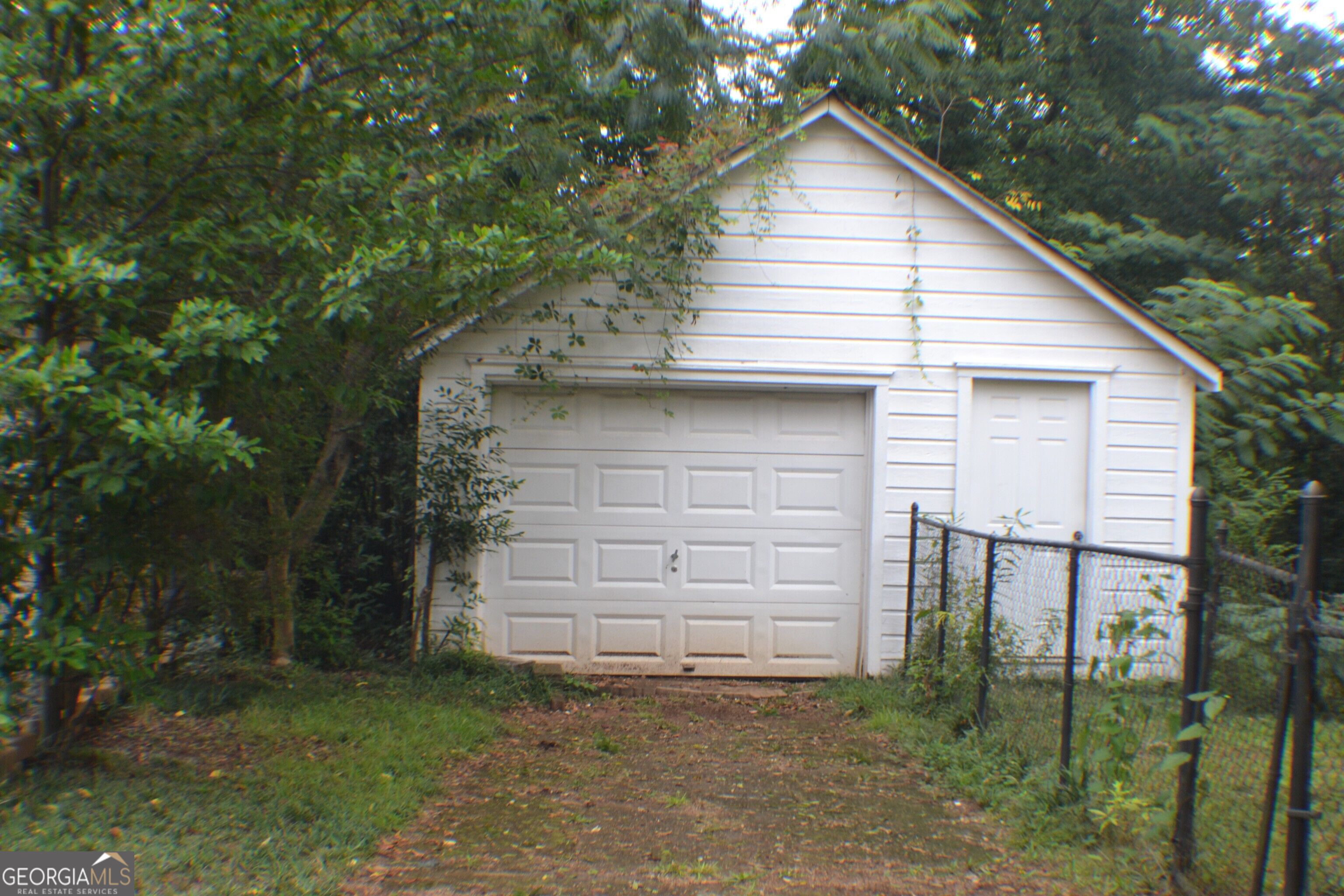 12 Fairfield Drive Property Photo 40