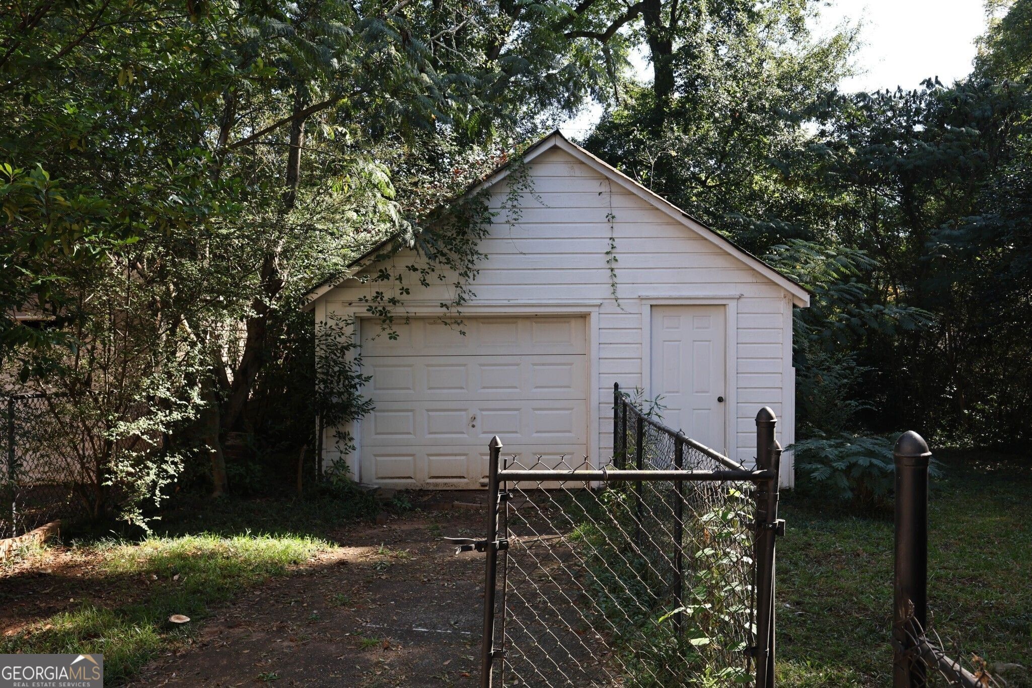 12 Fairfield Drive Property Photo 41
