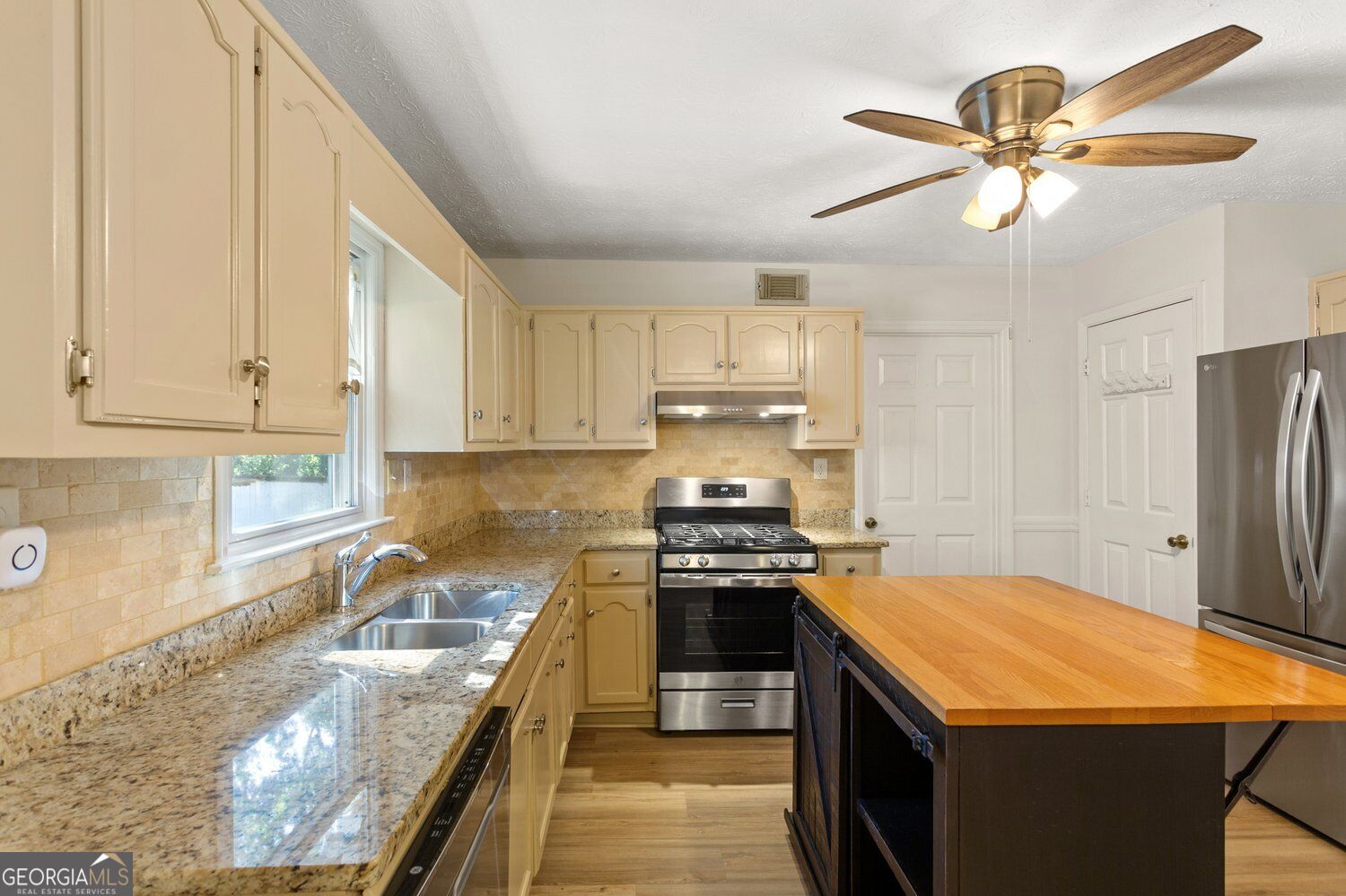 1025 Natalie Lane Se Property Photo 16
