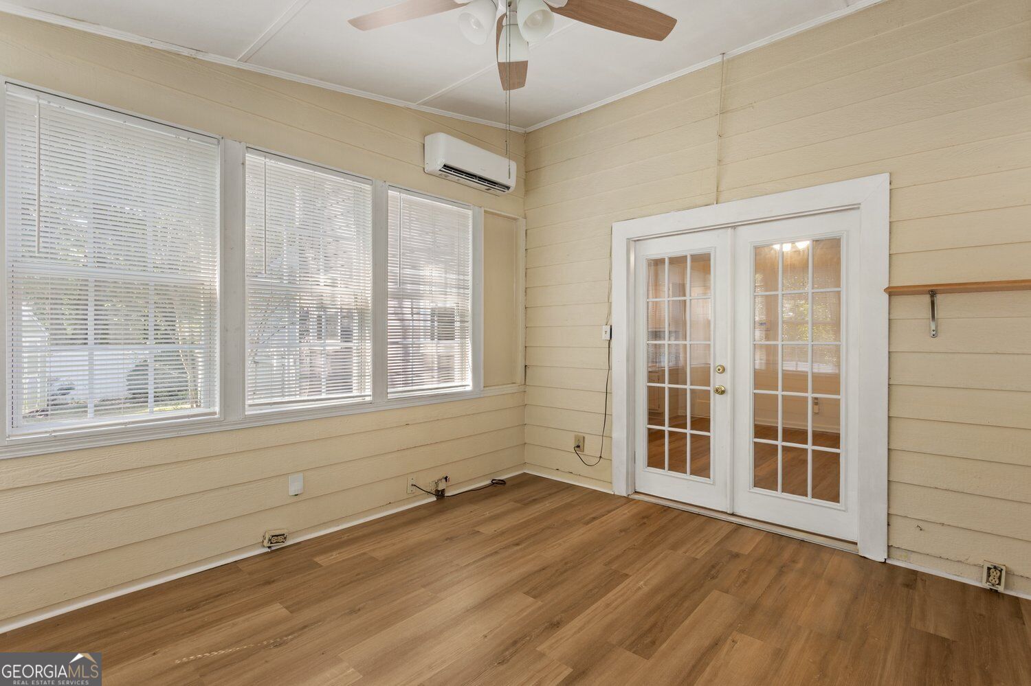 1025 Natalie Lane Se Property Photo 24