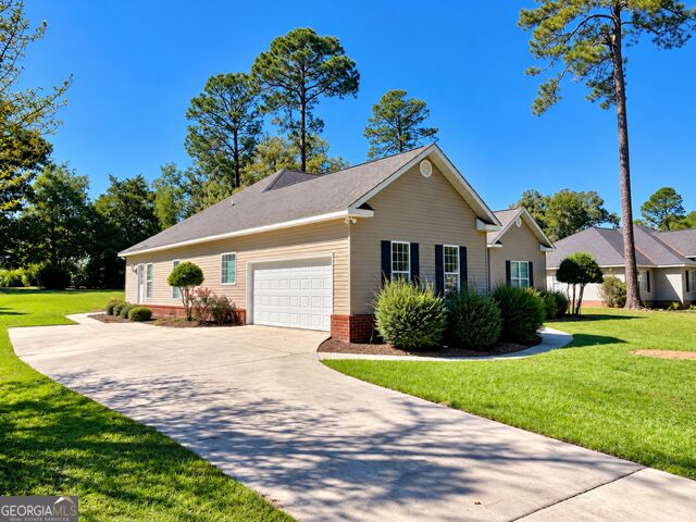 709 Brookwood Drive Property Photo 4