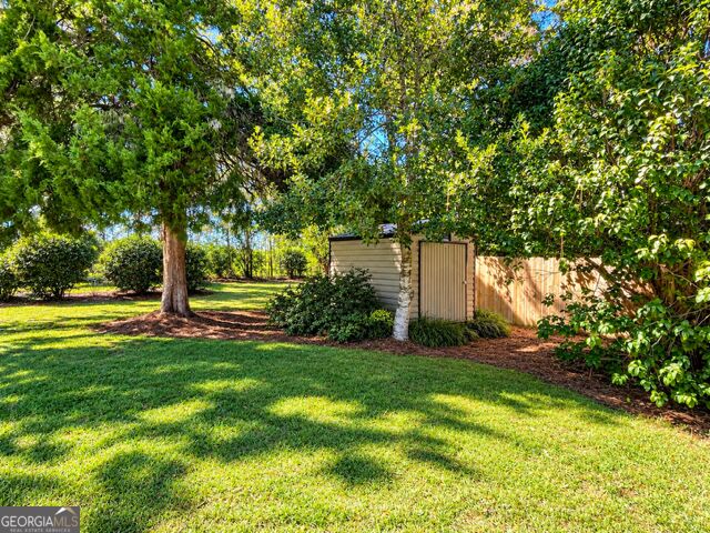 709 Brookwood Drive Property Photo 9