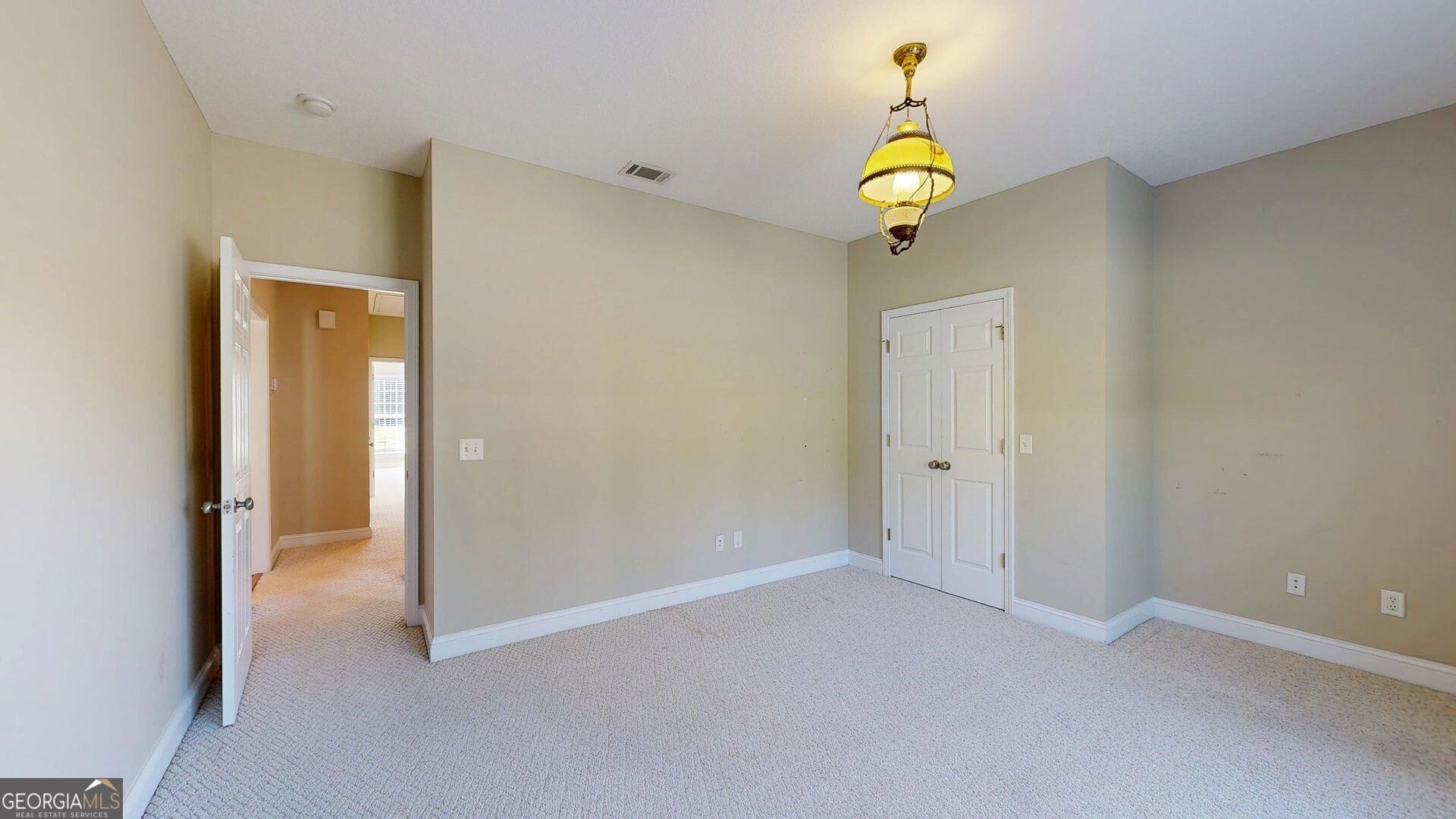 709 Brookwood Drive Property Photo 32
