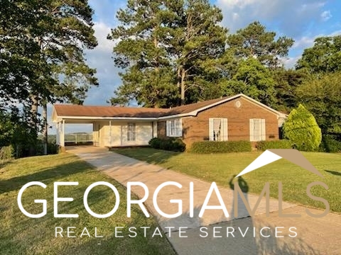 1136 Bunker Hill Road Property Photo 1