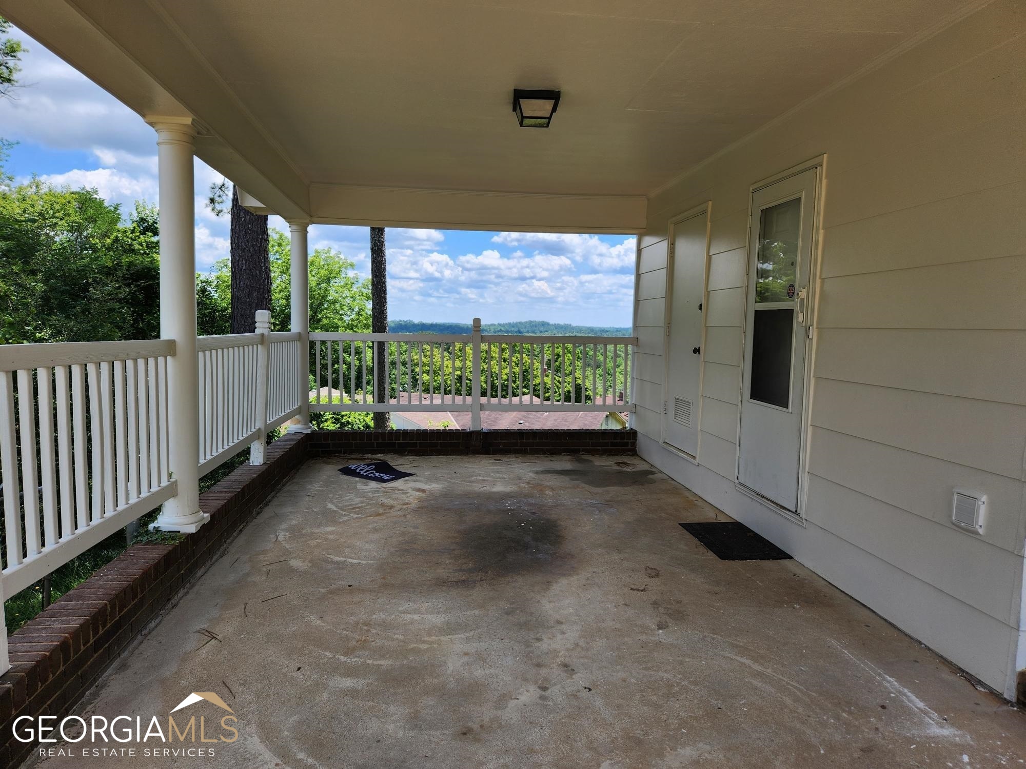 1136 Bunker Hill Road Property Photo 5