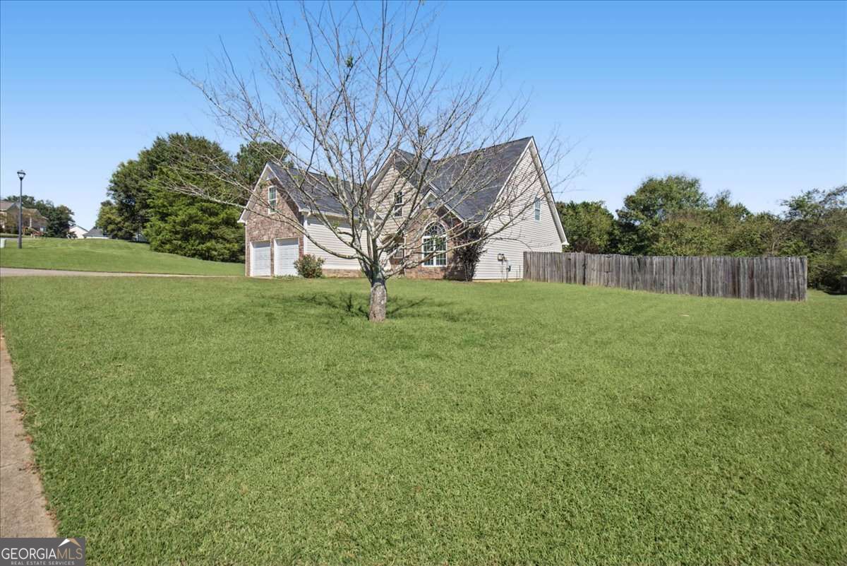 12 Ferry Crossing Drive Se Property Photo 2