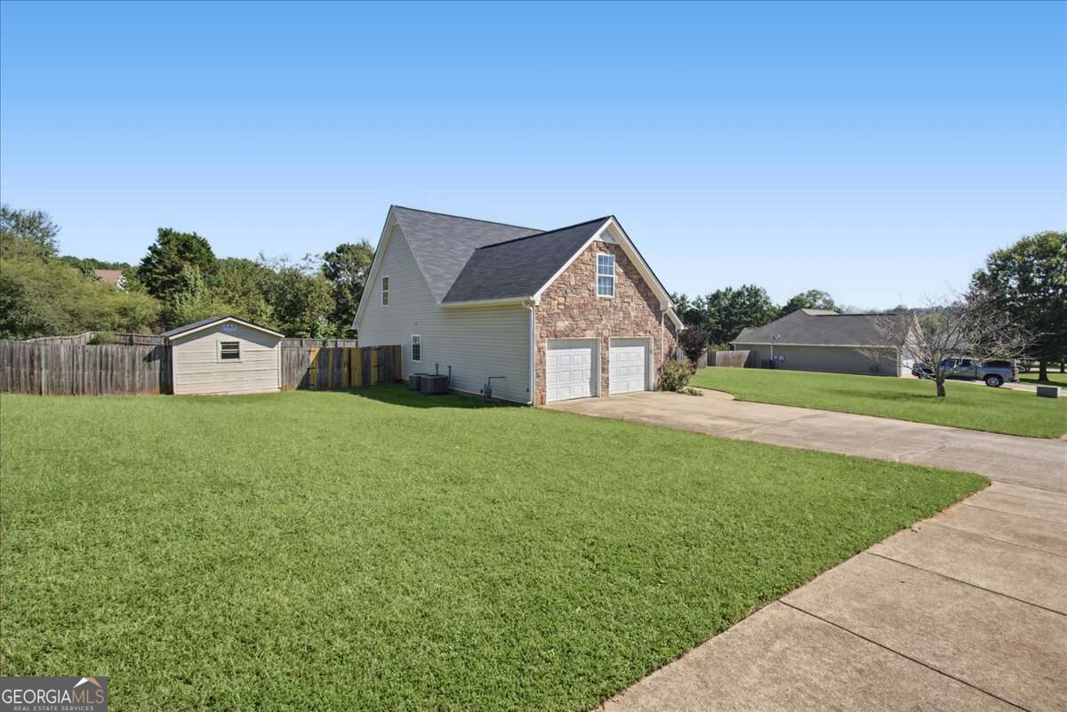 12 Ferry Crossing Drive Se Property Photo 4