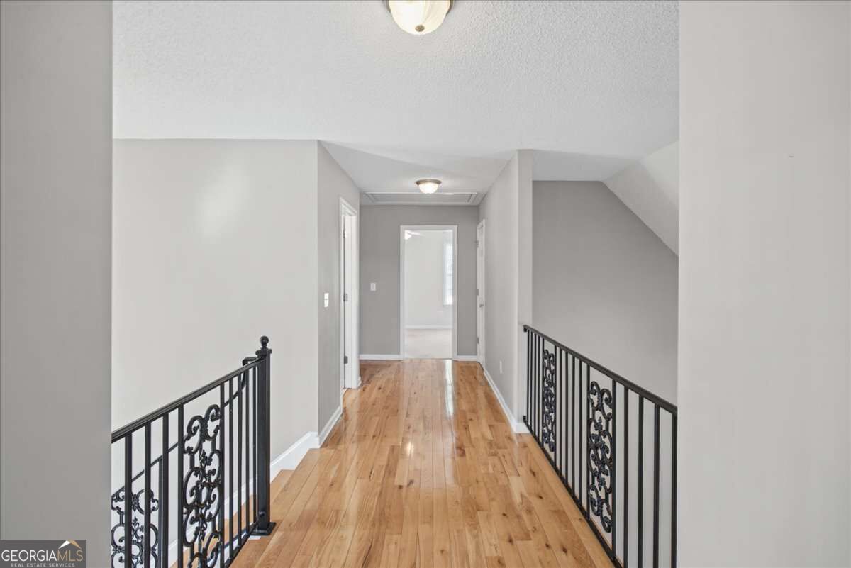 12 Ferry Crossing Drive Se Property Photo 36