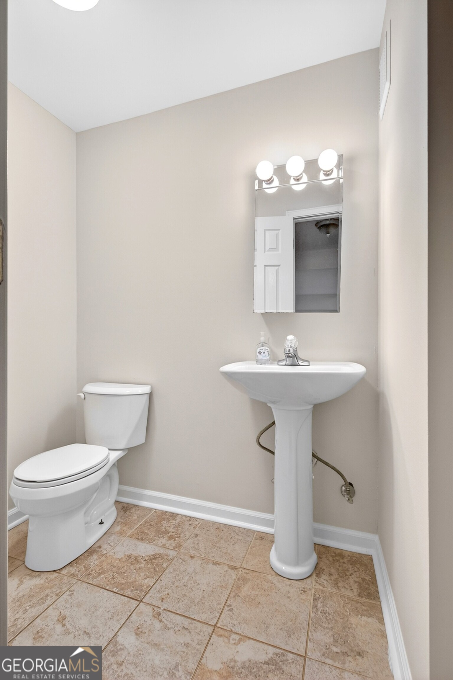 108 Tuliptree Terrace Property Photo 43