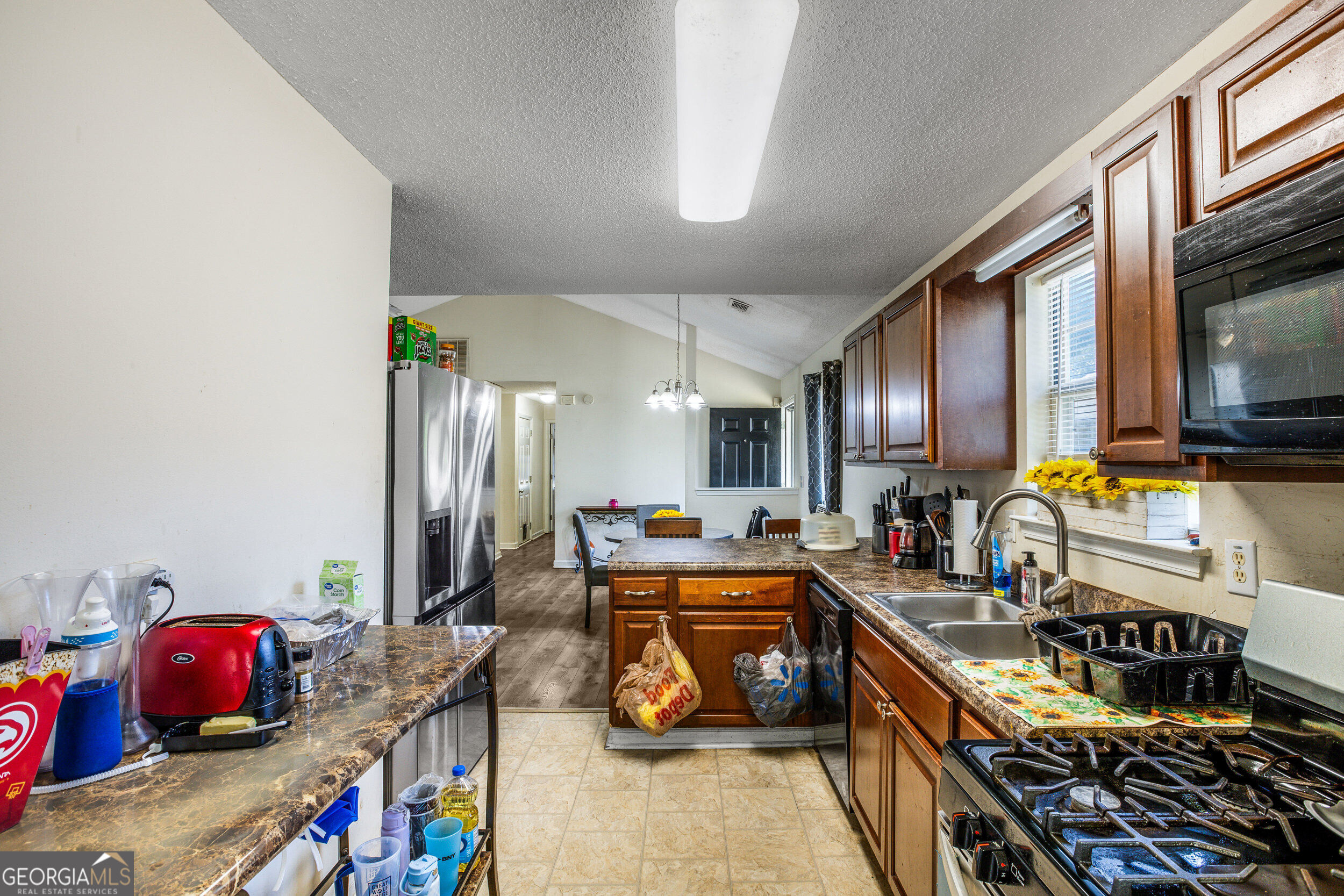 1286 Waterton Trail Property Photo 9