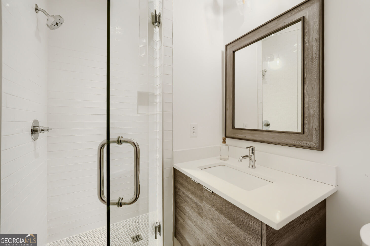 524 Wabash Avenue Ne # A Property Photo 20