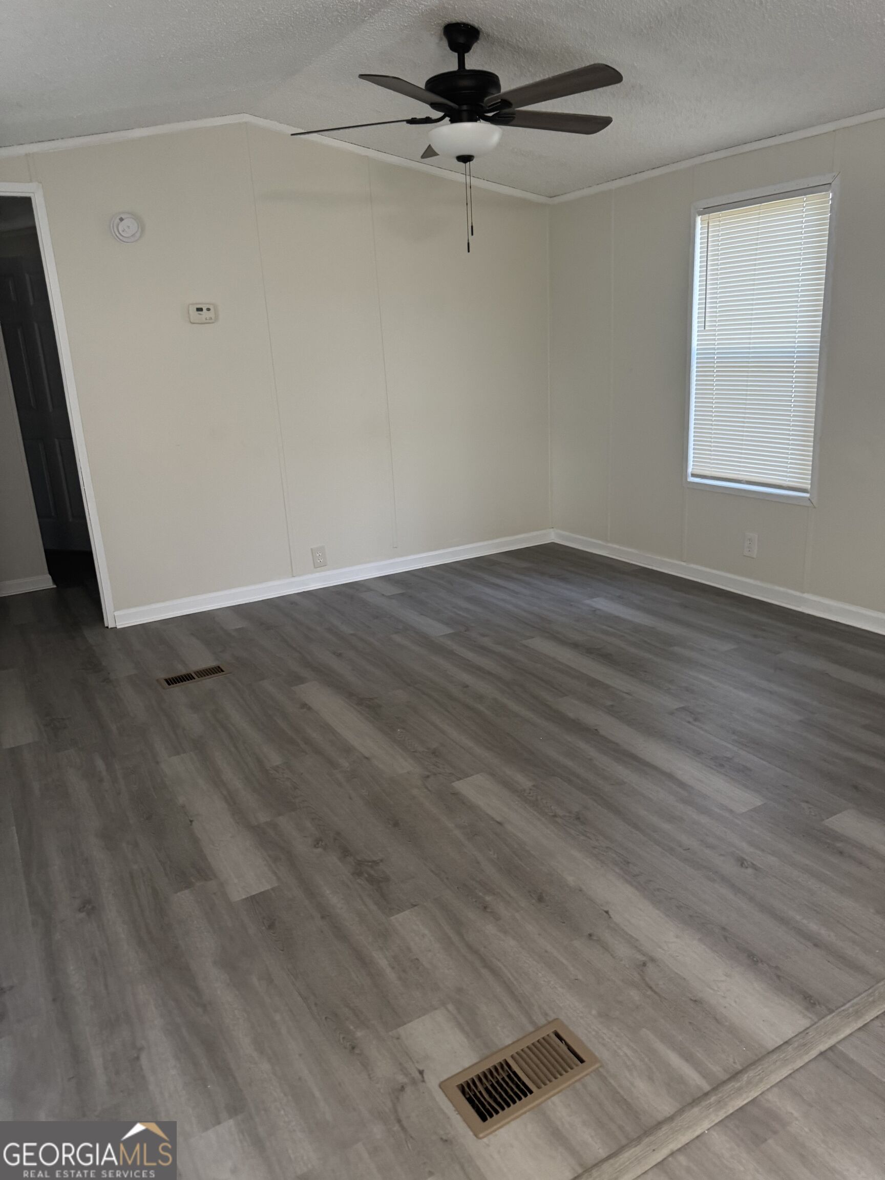 955 Pinehill Road Property Photo 4