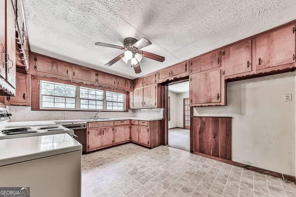 514 Ball Ground Road Property Photo 10