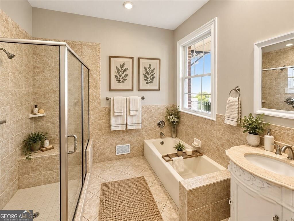 6 Conifer Square Property Photo 26