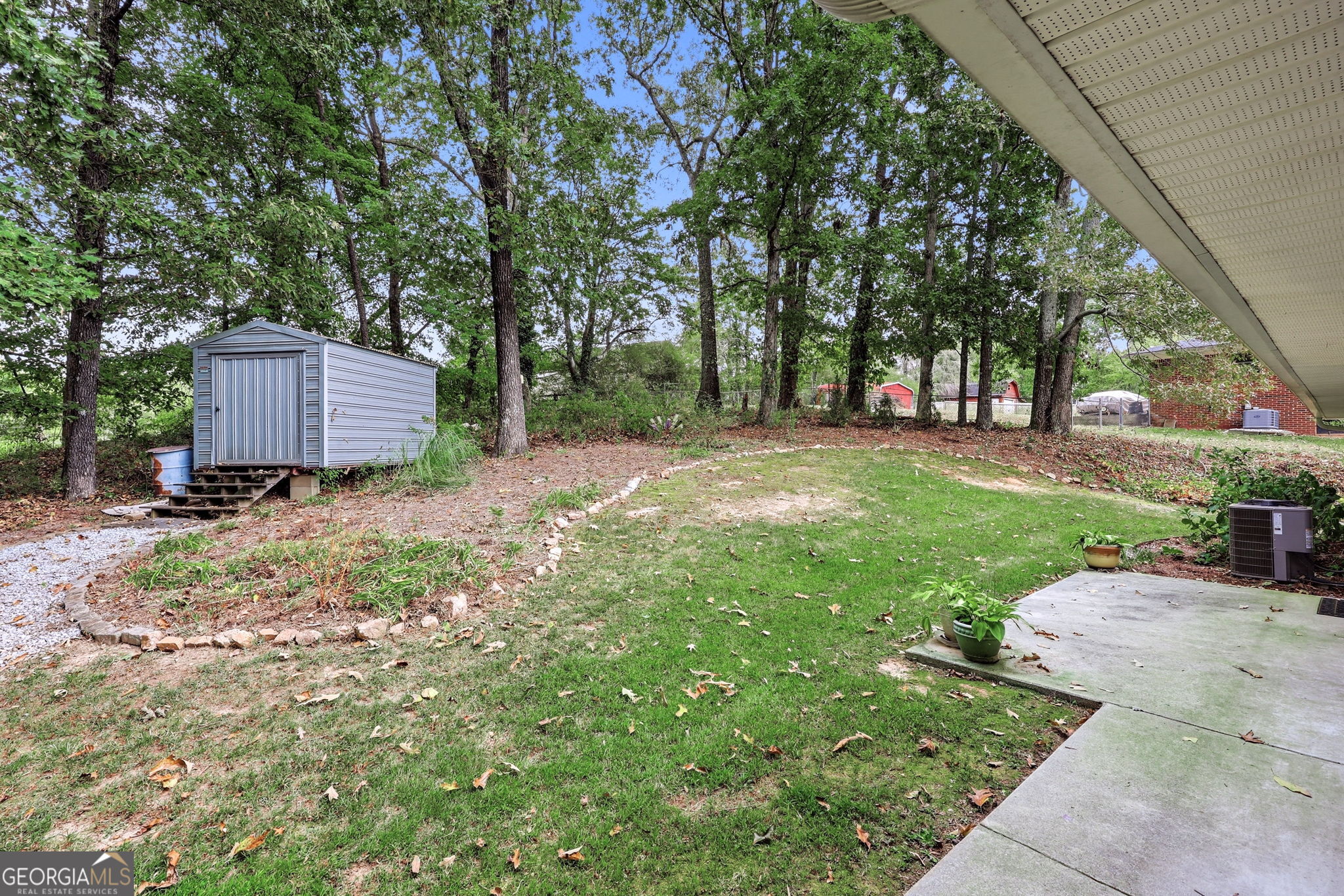 4844 Forest Boulevard Property Photo 8