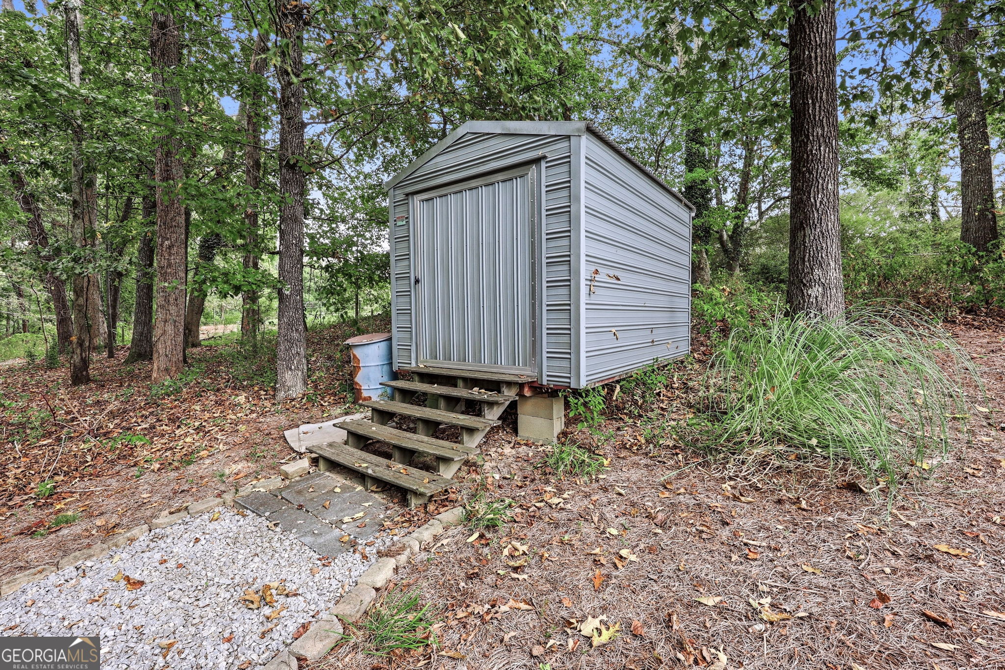 4844 Forest Boulevard Property Photo 9
