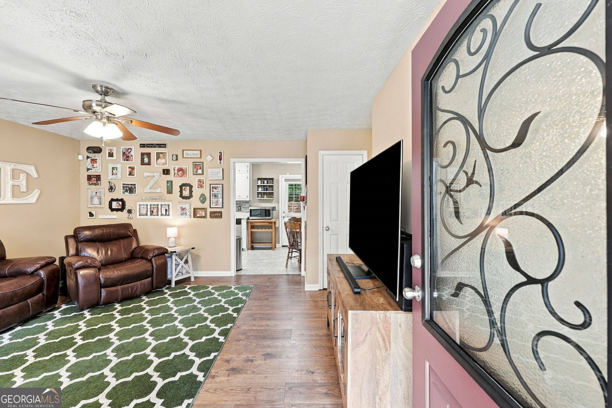 4844 Forest Boulevard Property Photo 11