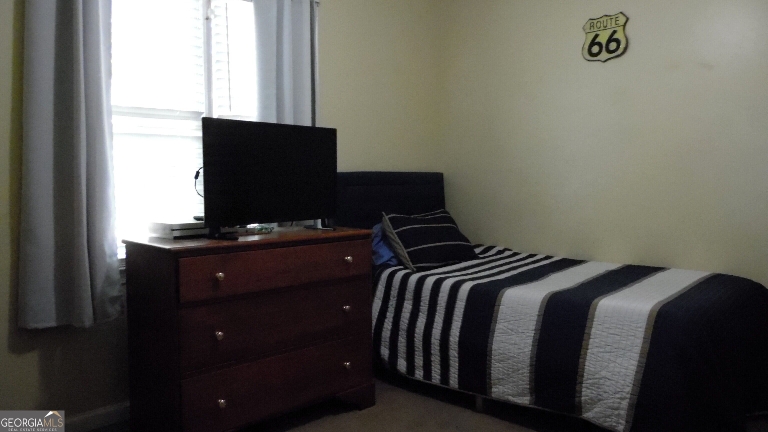 176 Landing Trail Property Photo 7