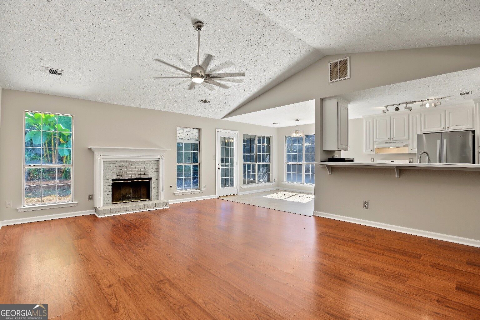 110 Marians Way Property Photo 3