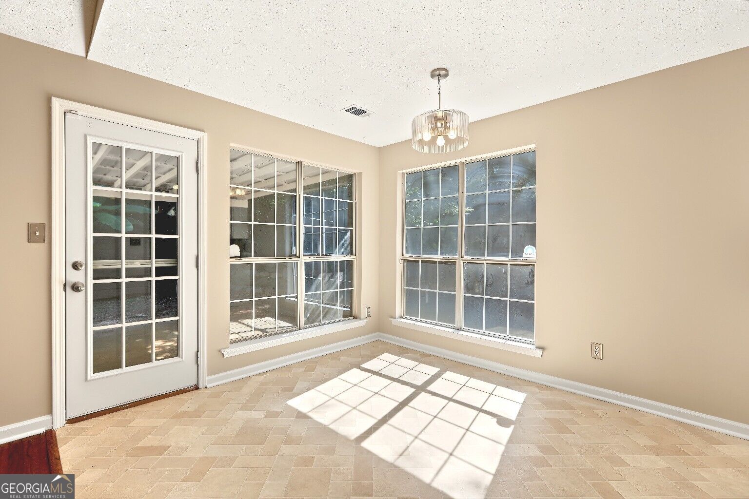 110 Marians Way Property Photo 10