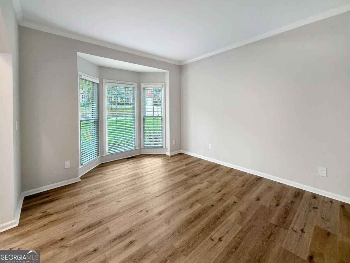 3792 Suwanee Mill Drive Property Photo 5