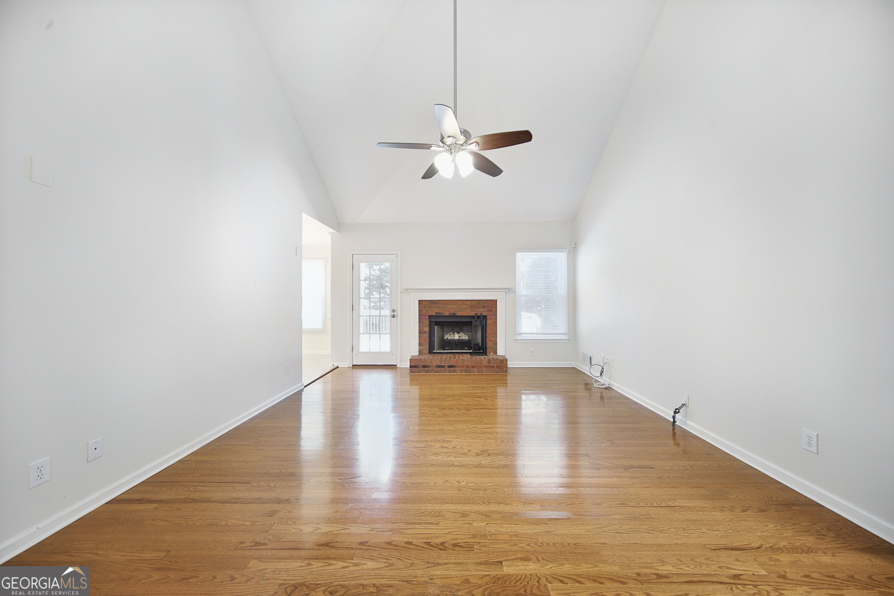 3067 Hillsong Circle Property Photo 2