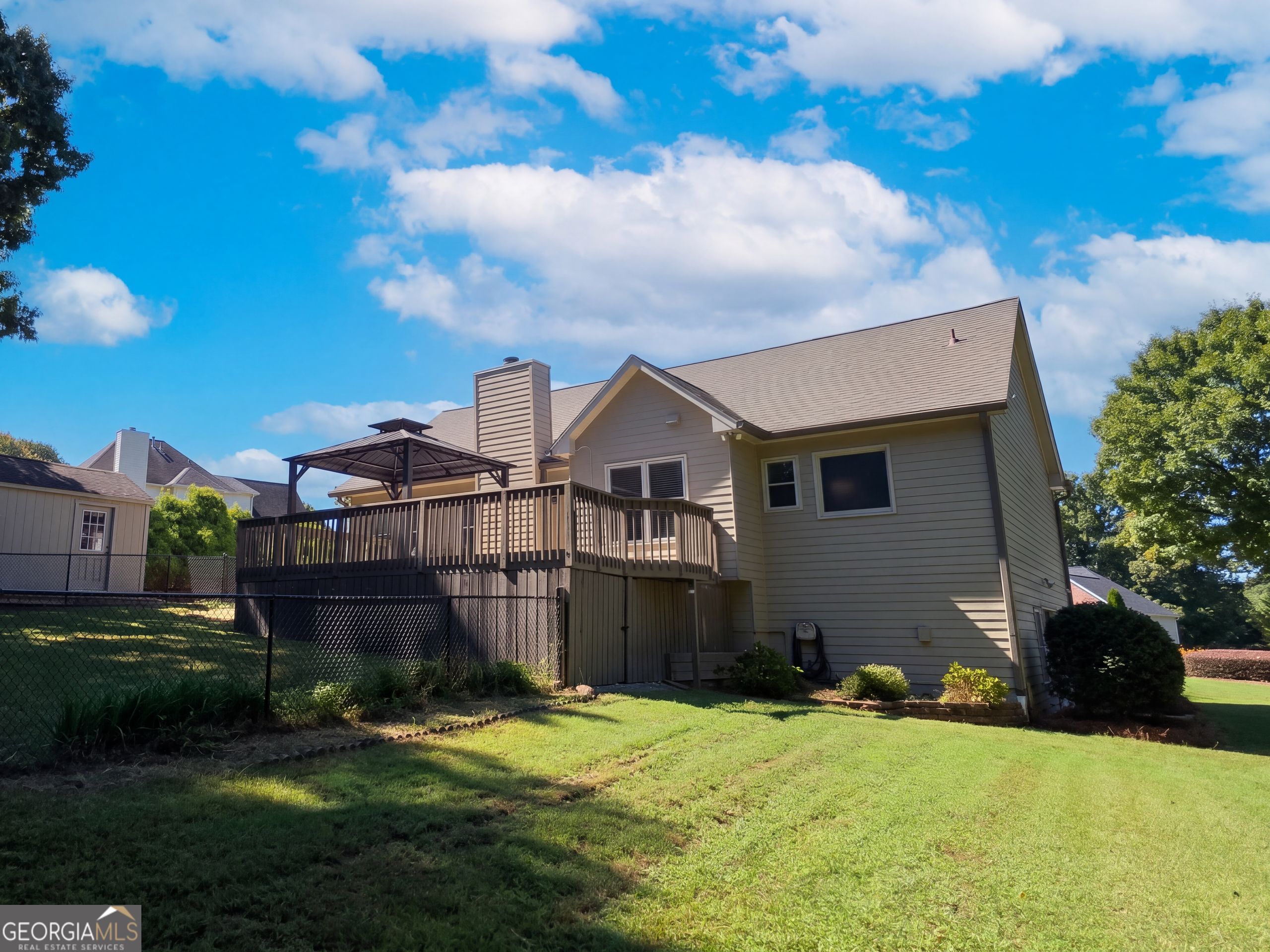 3067 Hillsong Circle Property Photo 5