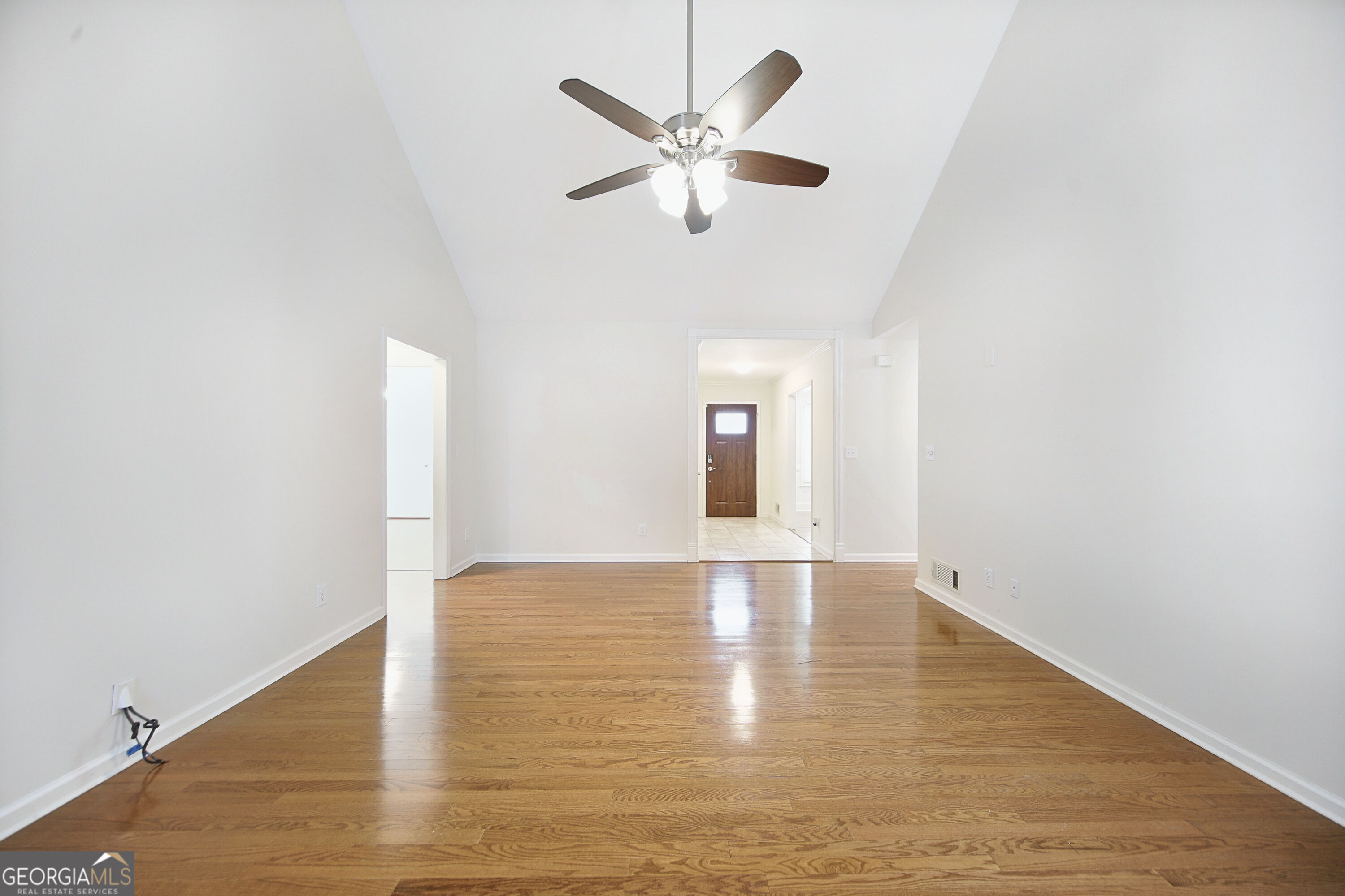 3067 Hillsong Circle Property Photo 6
