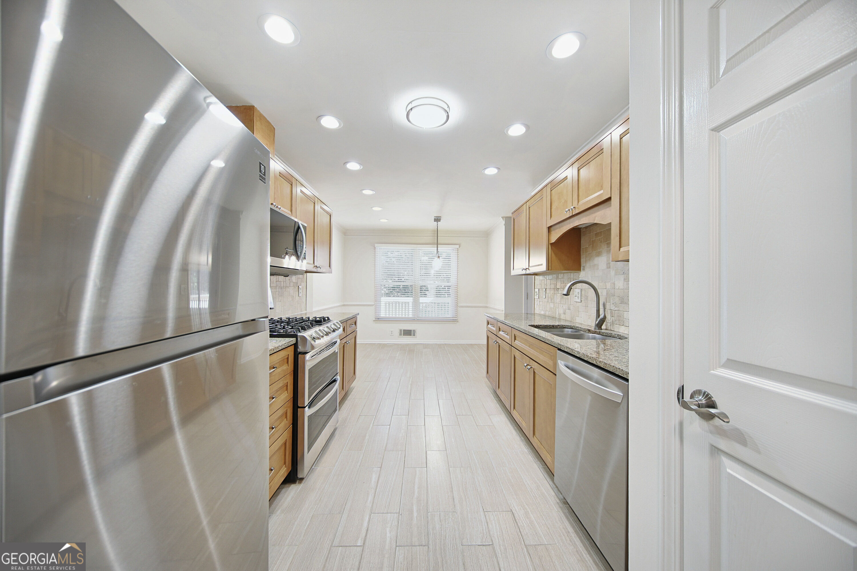 3067 Hillsong Circle Property Photo 9