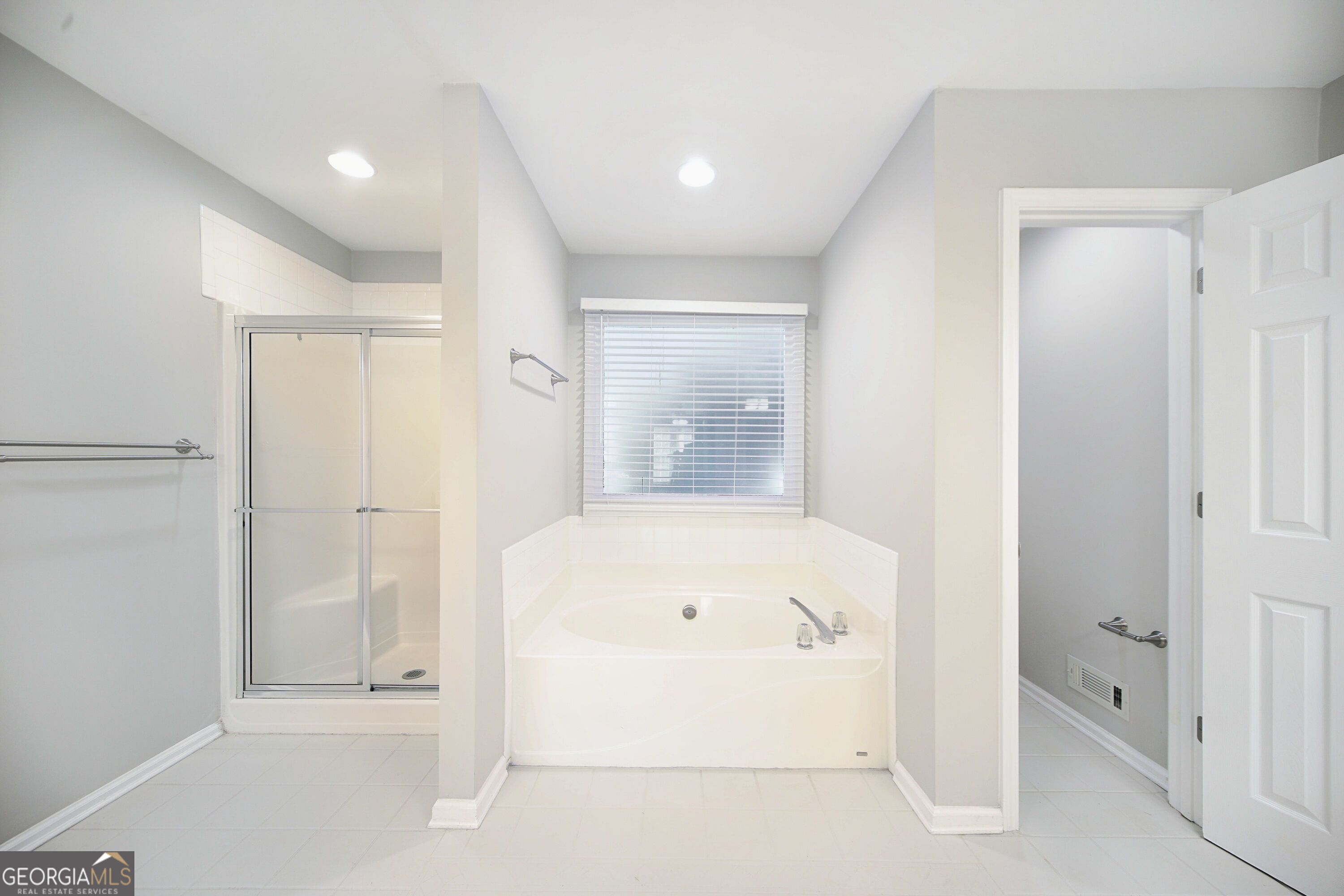 3067 Hillsong Circle Property Photo 18