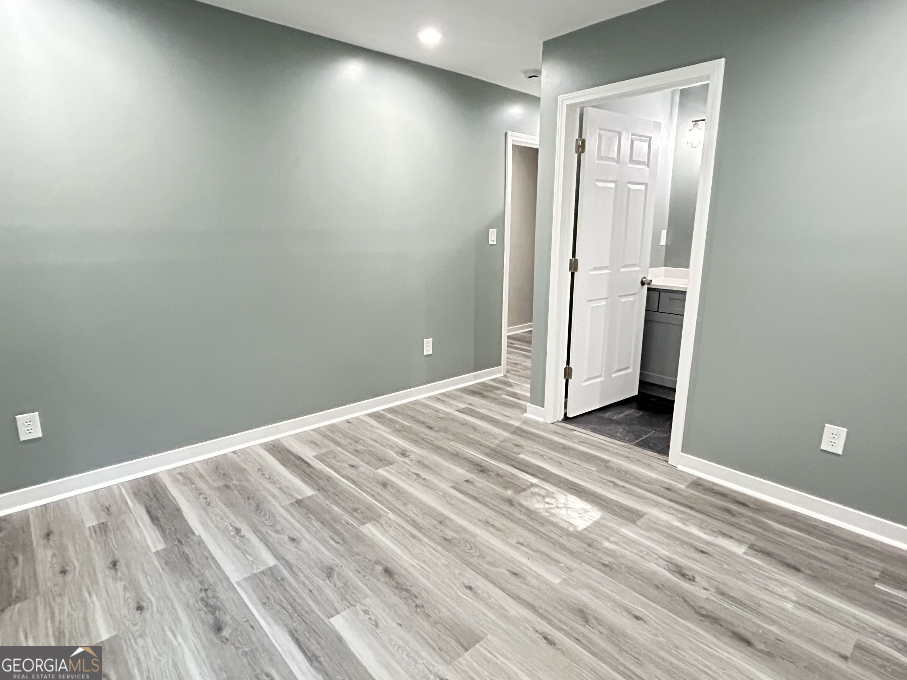 109 Vernon Street Property Photo 8