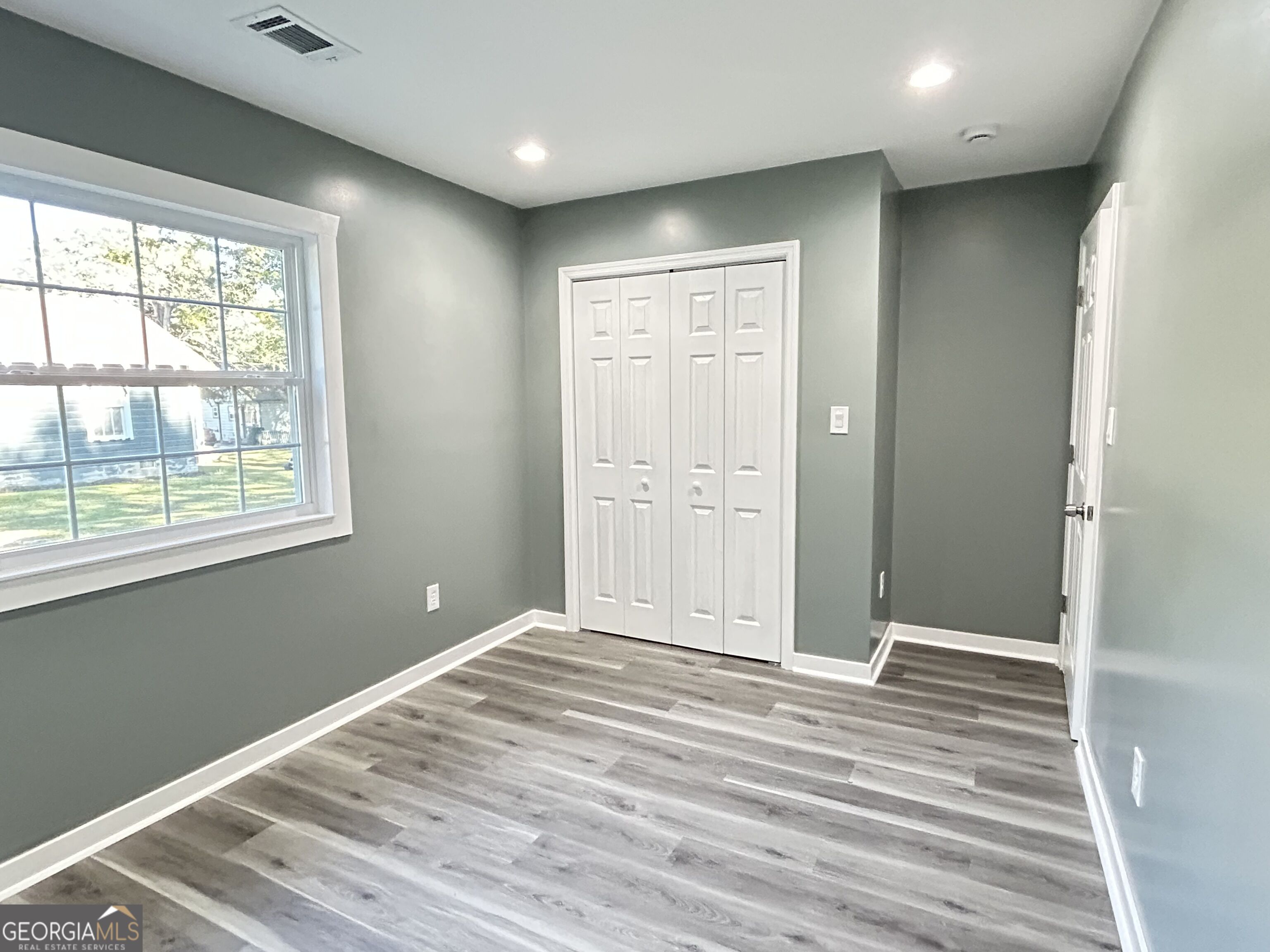 109 Vernon Street Property Photo 10