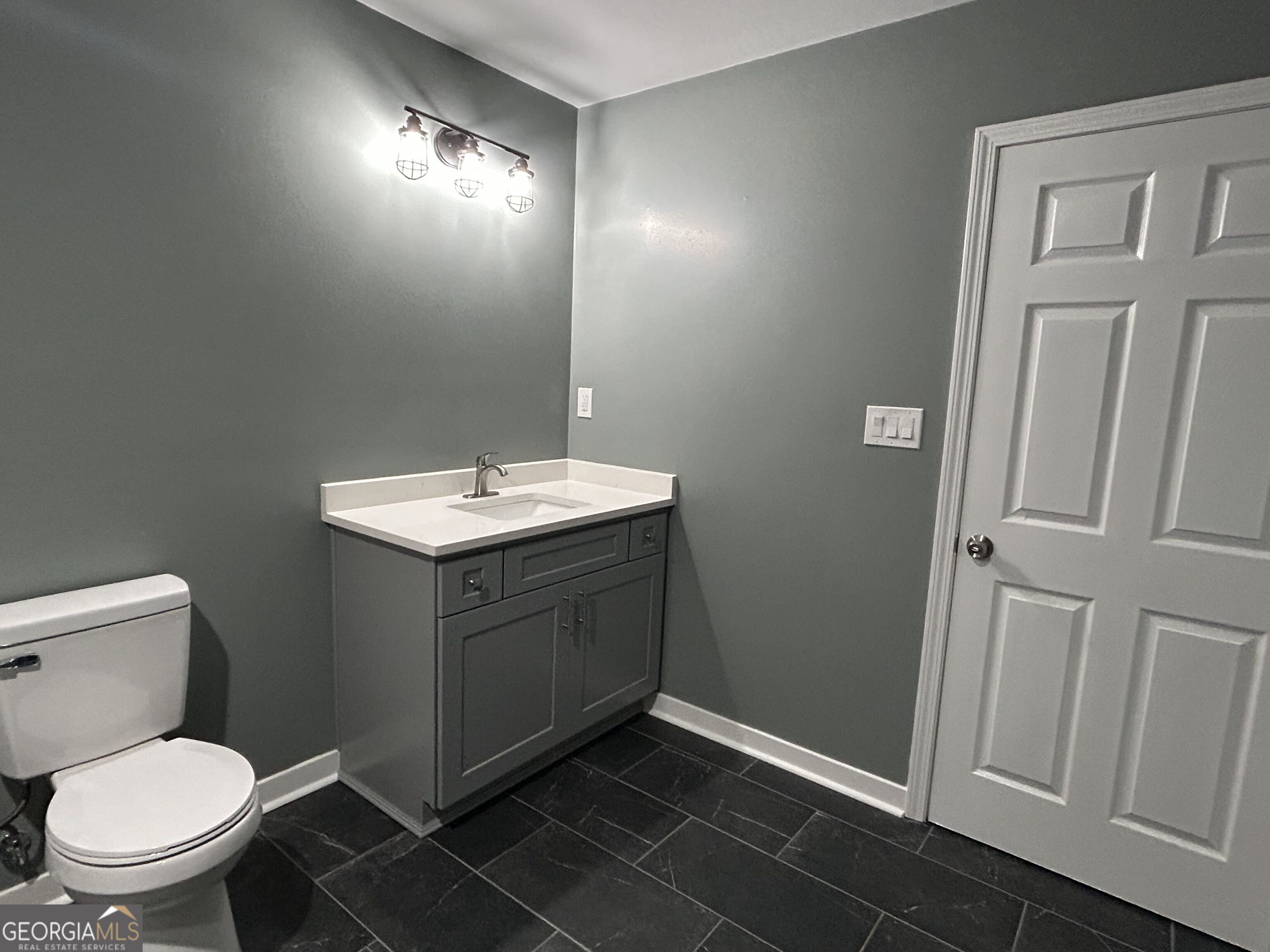 109 Vernon Street Property Photo 12