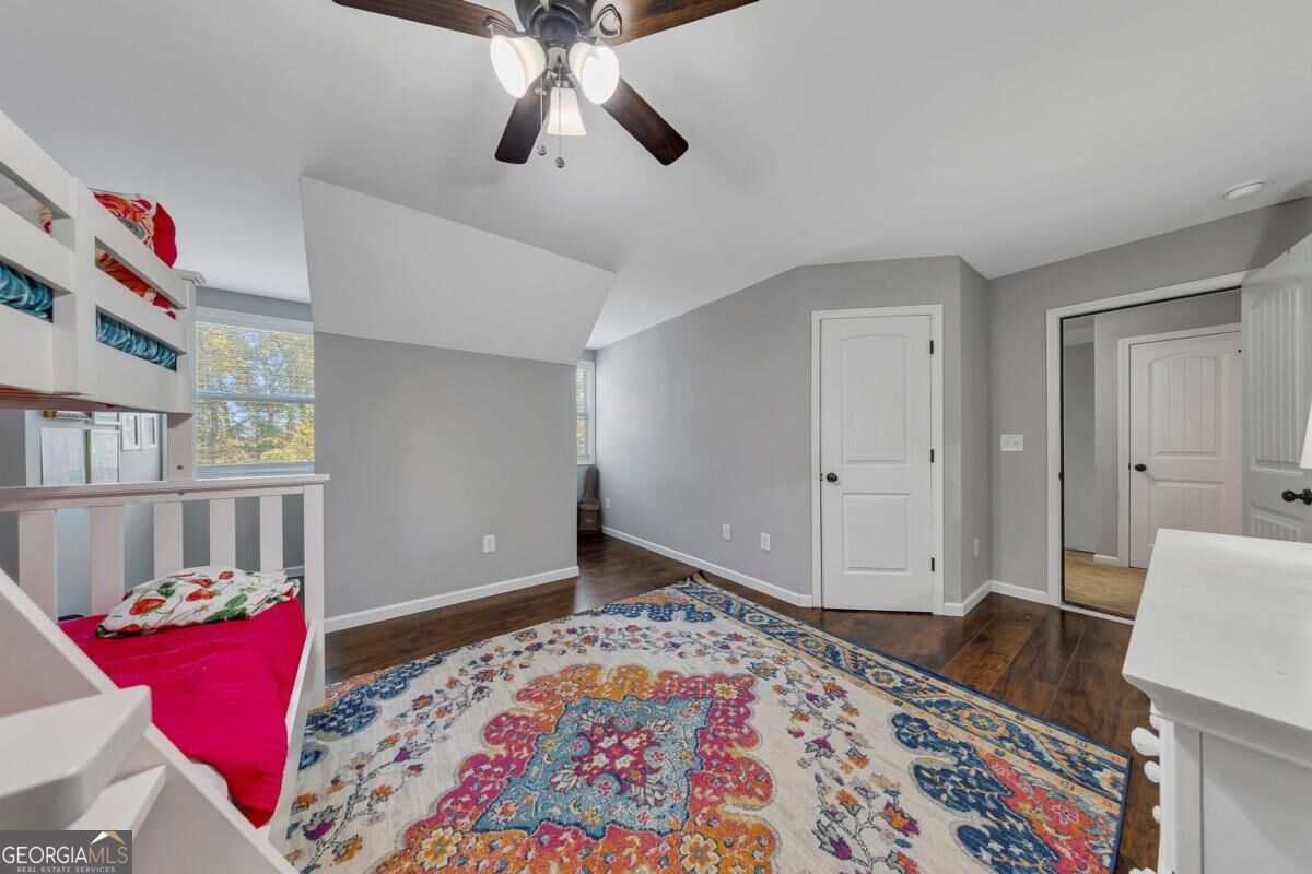 810 Flatbottom Road Property Photo 32