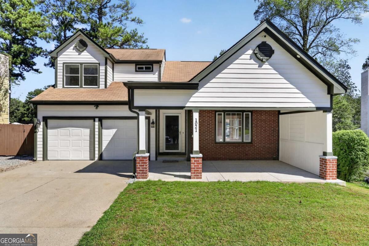 1021 Heatherwood Court Property Photo 1