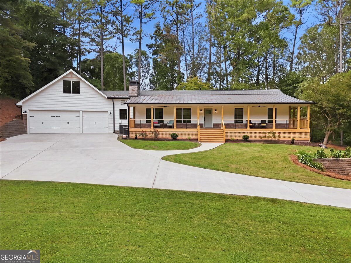 4581 Trickum Road Ne Property Photo 1