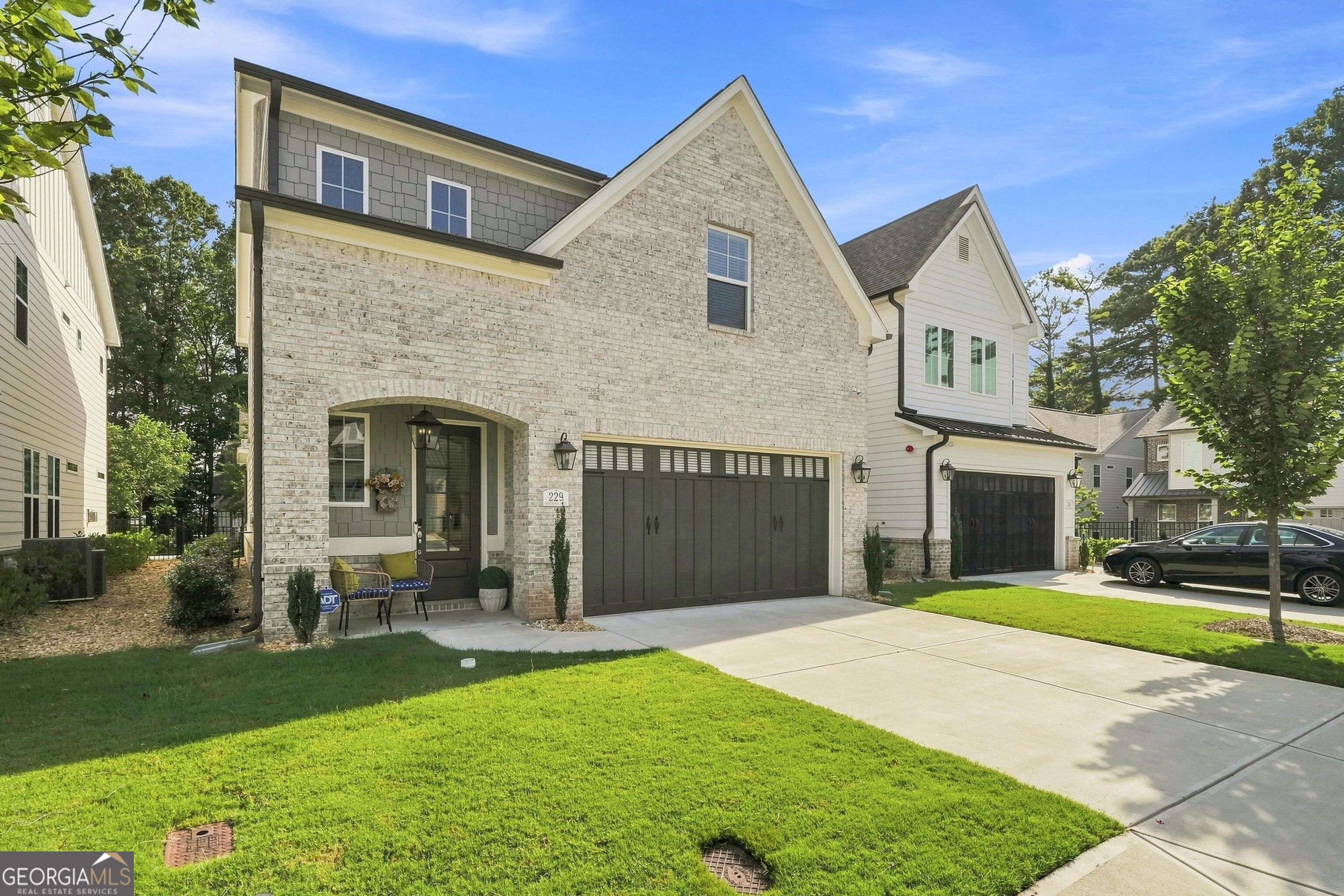 229 Scottsdale Drive Property Photo 41